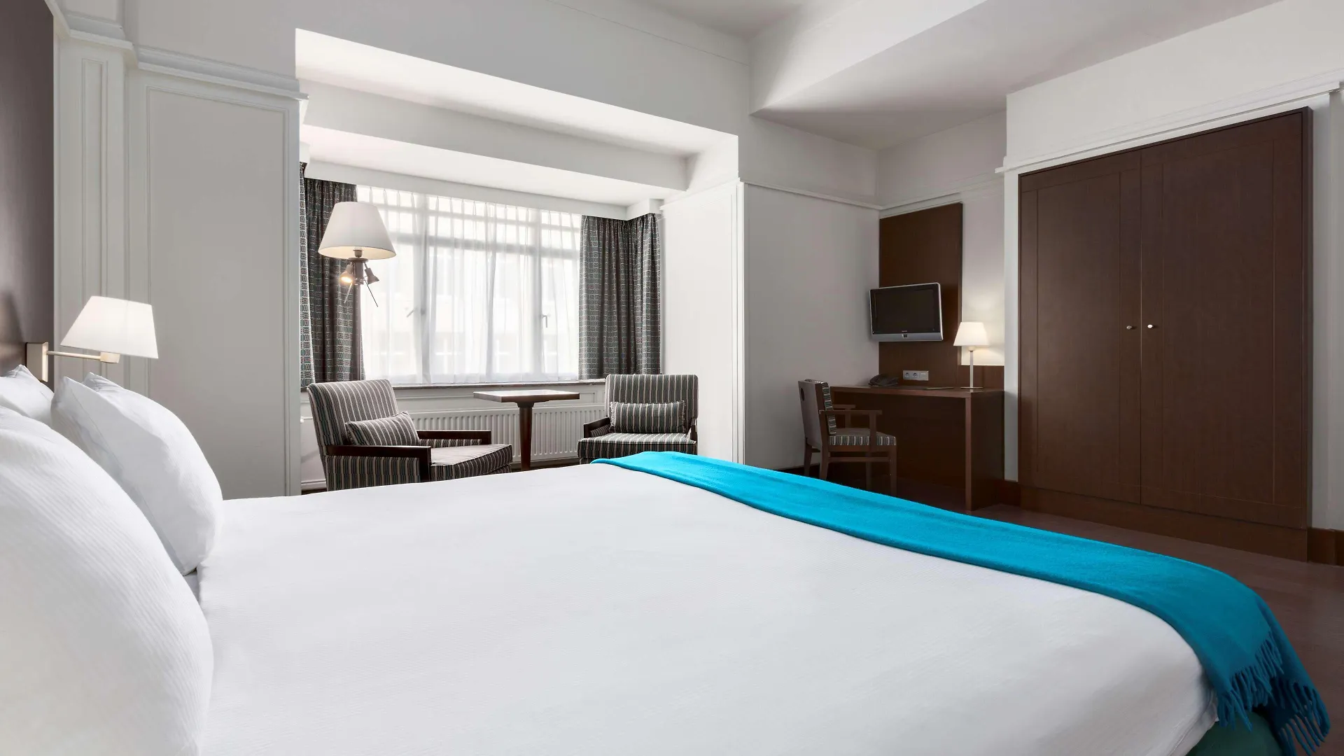 Nh Atlanta Rotterdam Hotel