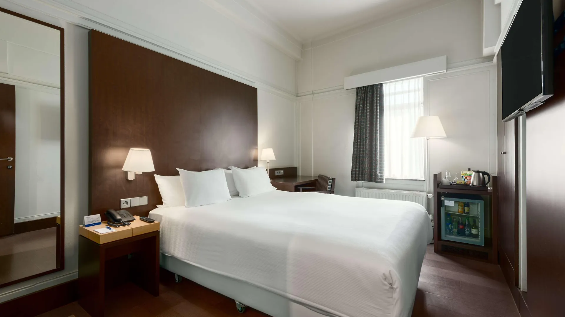 Nh Atlanta Rotterdam Hotel 4*,