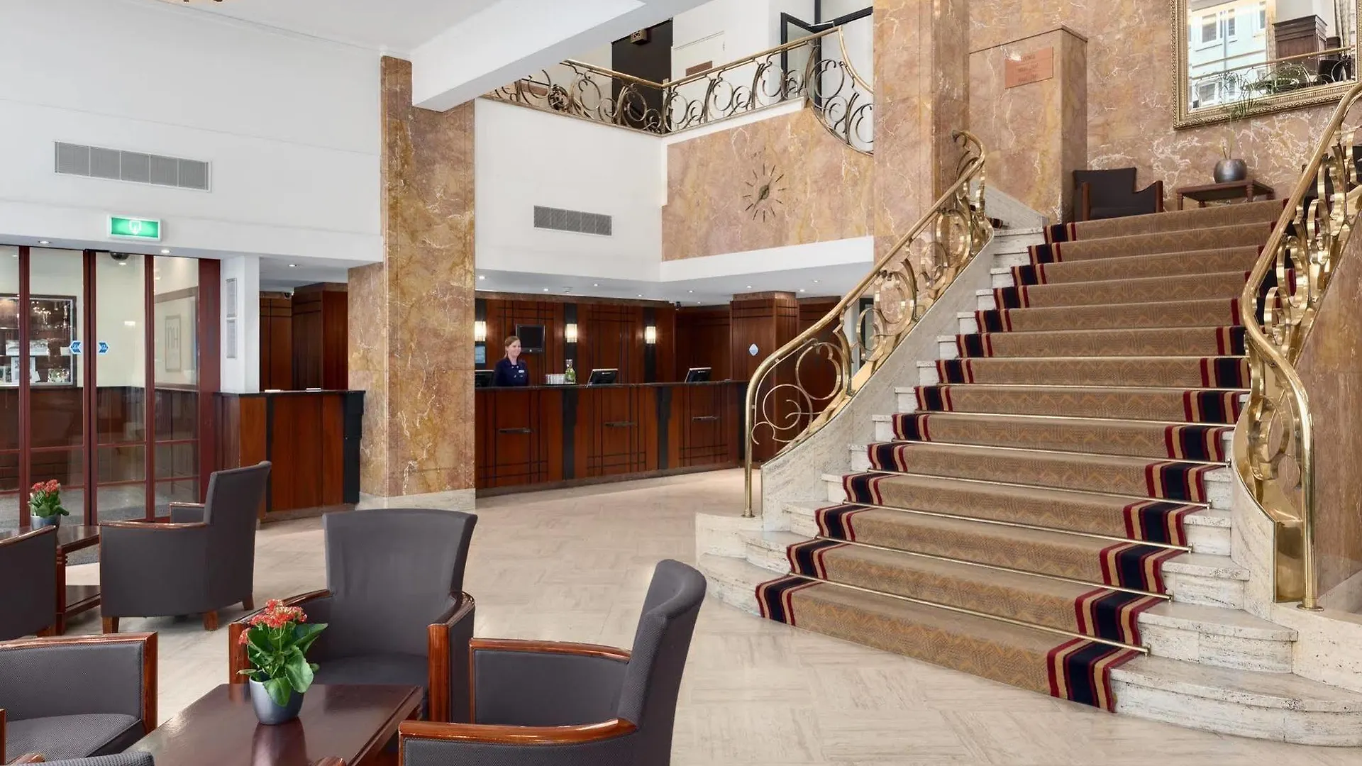 Nh Atlanta Rotterdam Hotel