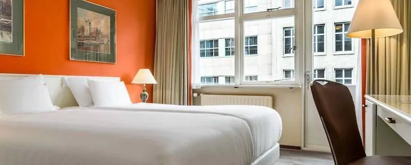 Nh Atlanta Rotterdam Hotel